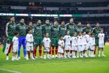 Jugadores de la Selección Mexicana en el estadio Azteca.