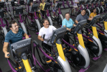 Planet Fitness®, la cadena de gimnasios más grande del mundo y reconocida como la Zona Libre de Críticas®, comenzó el 2026 con un éxito rotundo al cerrar su campaña Arrancando Motores con más de 80,000 inscripciones solo en enero.