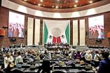 Recinto de la Cámara de Diputados con los legisladores en sesión.