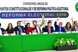 Víctor Hugo Lobo Román; Leonel Godoy y Reginaldo Sandoval, durante la sesión de las Comisiones Unidas de Puntos Constitucionales y de Reforma Político-Electoral en la que comenzó la discusión de la Reforma Electoral 2026 enviada por el ejecutivo federal.