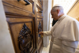 El Papa visitó en mayo el apartamento papal.