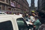 Tras algunos minutos de tensión, los vehículos fueron ingresados y el total de manifestantes concluyeron la movilización