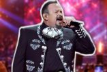 El cantante fue invitado al concierto de Peso Pluma