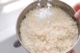 ¿El arroz se debe lavar?