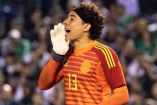 Guillermo Ochoa se encuentra en la contienda por entrar en la lista final de la Selección Mexicana para el Mundial 2026