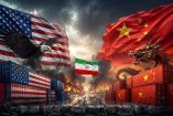 Banderas de EU y China en medio de una guerra arancelaria por el conflicto en Irán.