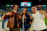Jaime como novato  ganó 10 veces más el salario que tendrá su hermana en el primer año dentro de la WNBA
