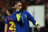 Raphinha hizo gestos a la afición del Atlético de Madrid.