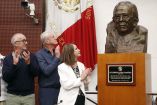 Al inaugurar el salón Heberto Castillo y su busto, la presidenta del Senado, Laura Itzel Castillo, dijo que los ideales, proyectos y reivindicaciones del líder de izquierda siguen vigentes