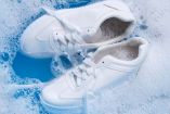 Trucos para que tus tenis blancos queden como nuevos