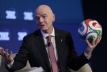 Gianni Infantino señaló que el futbol debe tender puentes.
