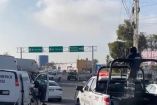 Policías en la autopista