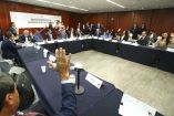 Previo a la discusión en el Pleno, la invitación a la gobernadora fue aprobada en comisiones.