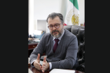 Gilberto Bátiz García, presidente del TEPJF, habla en su oficina durante entrevista sobre servicios de la Defensoría Pública Electoral