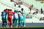 Players of Santos during the 17th round match between Santos and Monterrey as part of the Liga BBVA MX Varonil, Torneo Clausura 2026 at TSM Corona Stadium, on April 26, 2026 in Torreon, Coahuila, Mexico.