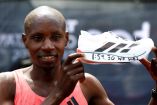 Sabastian Sawe logró un récord que ahora es analizado al ser el primer ser humano en romper la barrera de las dos horas en el Maratón.