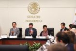 Ente senadores, la funcionaria se comprometió a trabajar sin tintes partidistas.