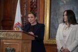 La gobernadora de Chihuahua está citada por el Senado para este martes 28 de abril.