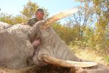 El empresario estadounidense participaba en un safari valuado en cerca de 40 mil dólares.