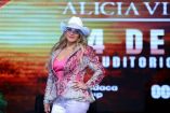 Alicia Villarreal aclara rumores de boda y revela cómo va su relación