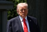 Donald Trump firmó un decreto que amplía las sanciones contra Cuba, intensificando el embargo y el bloqueo petrolero en medio de críticas internacionales.