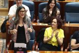 Manuela Bergerot y María Pastor participan en el pleno de la Asamblea de Madrid del 7 de mayo de 2026, en una sesión marcada por críticas al viaje de Isabel Díaz Ayuso a México.