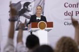 Ante los rumores de cierre de consulados, la presidenta Sheinbaum aclaró que México respeta la política interna de EU.