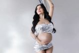 Karely Ruiz y su faceta de mamá.