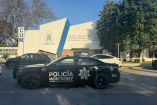 La Secretaría de Seguridad Pública municipal confirmó que envió patrullas al exterior de la escuela además de que pudo apreciarse la presencia de un grupo canino.