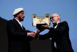 John Travolta recibe la Palma de Oro honorífica en Cannes