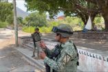 En la zona no hay patrullajes de la policía estatal, con la única excepción de un destacamento militar apostado en la entrada de la sierra.