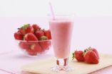 Licuado de granola con fresas para tener energía toda la mañana