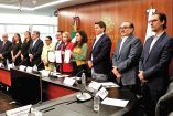 Legisladores, en una de las del Senado de la República.