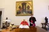 Papa León, en la firma de su primera encíclica