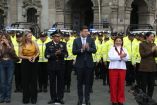 Como parte de la estrategia, los elementos portarán una chamarra color amarillo, fluorescente, con la leyenda "Policía Centro Histórico”