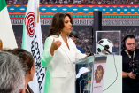 Presentación oficial de los cachitos retro de la Lotería Nacional rumbo al Mundial 2026 durante un evento realizado en México.