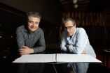 Alex Mercado y Rosino Serrano presentan sus grabaciones con la Orquesta Moderna.