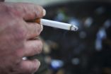 Los cigarrillos electrónicos pueden provocar lesiones pulmonares, asma y adicción a la nicotina en edades cada vez más tempranas, incluso si su consumo es esporádico.