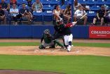 Alejandro Kirk conectó un jonrón en su primer juego de rehabilitación y dio una señal alentadora para unos Azulejos de Toronto que esperan recuperar pronto a uno de sus jugadores más importantes.