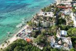 Dos décadas después, dirige Riviera Management, una firma con más de 150 proyectos administrados en 20 años, y 3.500 unidades en gestión y un equipo de más de 200 colaboradores en el sureste mexicano.