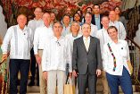Alfonso Durazo, en medio, reunido con funcionarios de la Unión Europea.