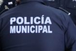 policías