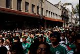 Aficionados hicieron fila desde temprano para ingresar al Zócalo