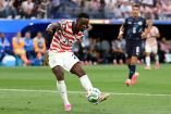 Folarin Balogun marca en la parte final de la primera mitad el tercer tanto de EU antes de irse al descanso.