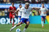 Diego Luna quiere jugar con México tras quedar fuera del Mundial