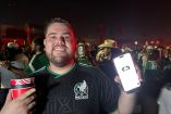 Javier siguió el partido en el FIFA Fan Fest de Monterrey y celebró que el boleto que compró meses atrás finalmente será para ver a la Selección Mexicana en los dieciseisavos de final.