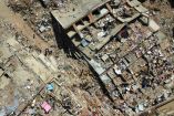 De un pequeño abasto no quedaron ni los cables. No había terminado de temblar la tierra cuando comenzaron los robos y saqueos en la zona más devastada por el doble sismo en Venezuela.
