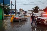 Las precipitaciones pluviales del fin de semana causaron severas afectaciones económicas e inundaciones en el primer cuadro de la capital poblana.