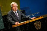 El titular de la ONU pidió normas armonizadas a nivel mundial para reducir los riesgos potenciales, especialmente para los niños.