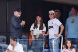 Brad Pitt vivió el partido de España vs Bélgica junto a Penélope Cruz.